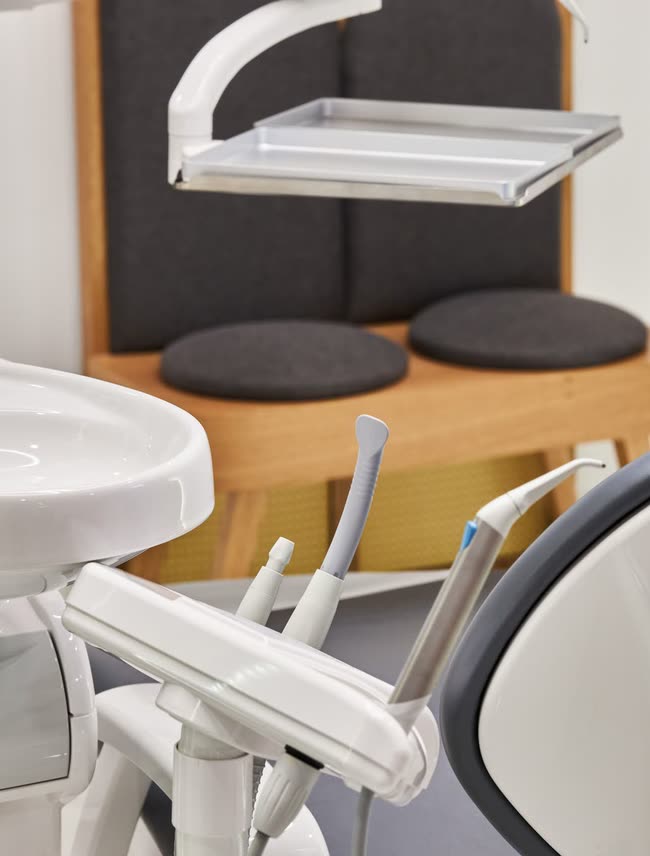 Emergency dentist